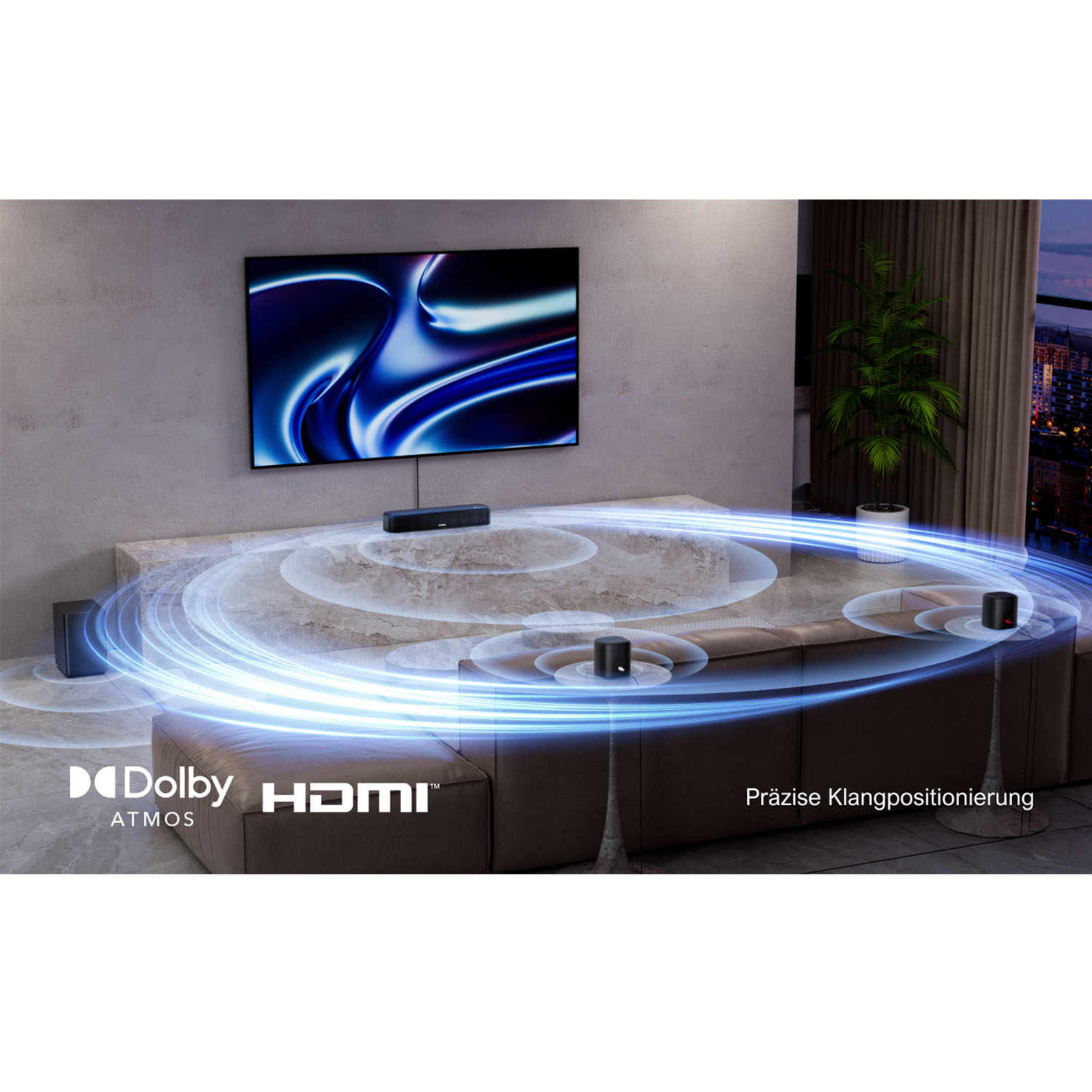 Ein Fernseher zeigt ein blau-violettes Bild. Lautsprecher sind um ein Sofa platziert. Schallwellen werden blau visualisiert. Dolby Atmos Logo sichtbar.