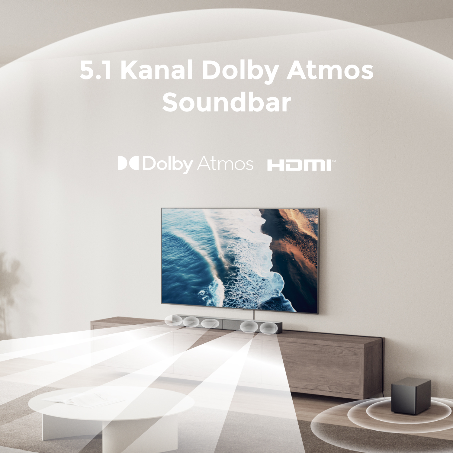 Modernes Wohnzimmer mit Fernseher, Soundbar und Subwoofer. Text: '5.1 Kanal Dolby Atmos Soundbar'.