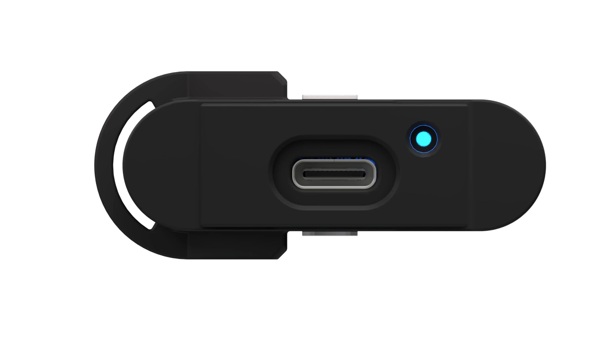 Vista de cerca de un dispositivo negro con puerto USB-C y luz azul sobre fondo blanco.