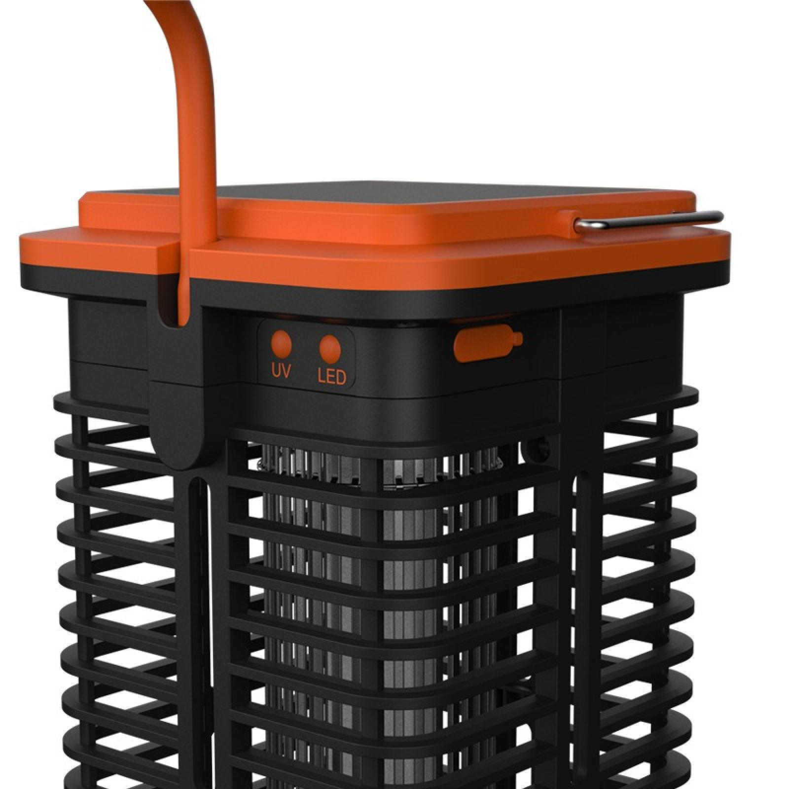 Schwarz-oranger Insektenvernichter. Enthält einen orangefarbenen Griff, Knöpfe mit der Aufschrift 'UV' und 'LED'. Schwarzes Käfigdesign.