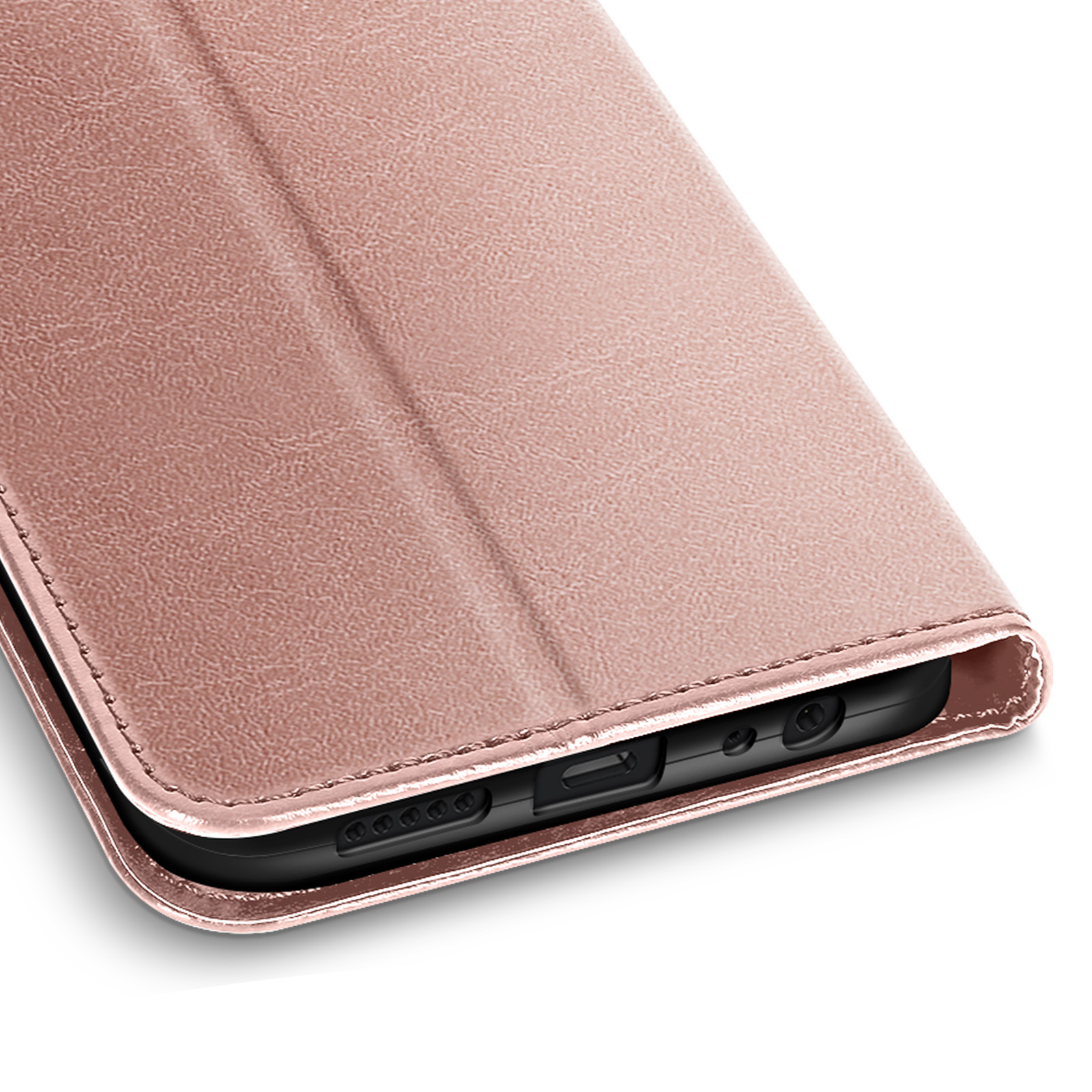 Una custodia per telefono oro rosa, texture similpelle, ripiegata. Telefono nero visibile. Sfondo bianco.