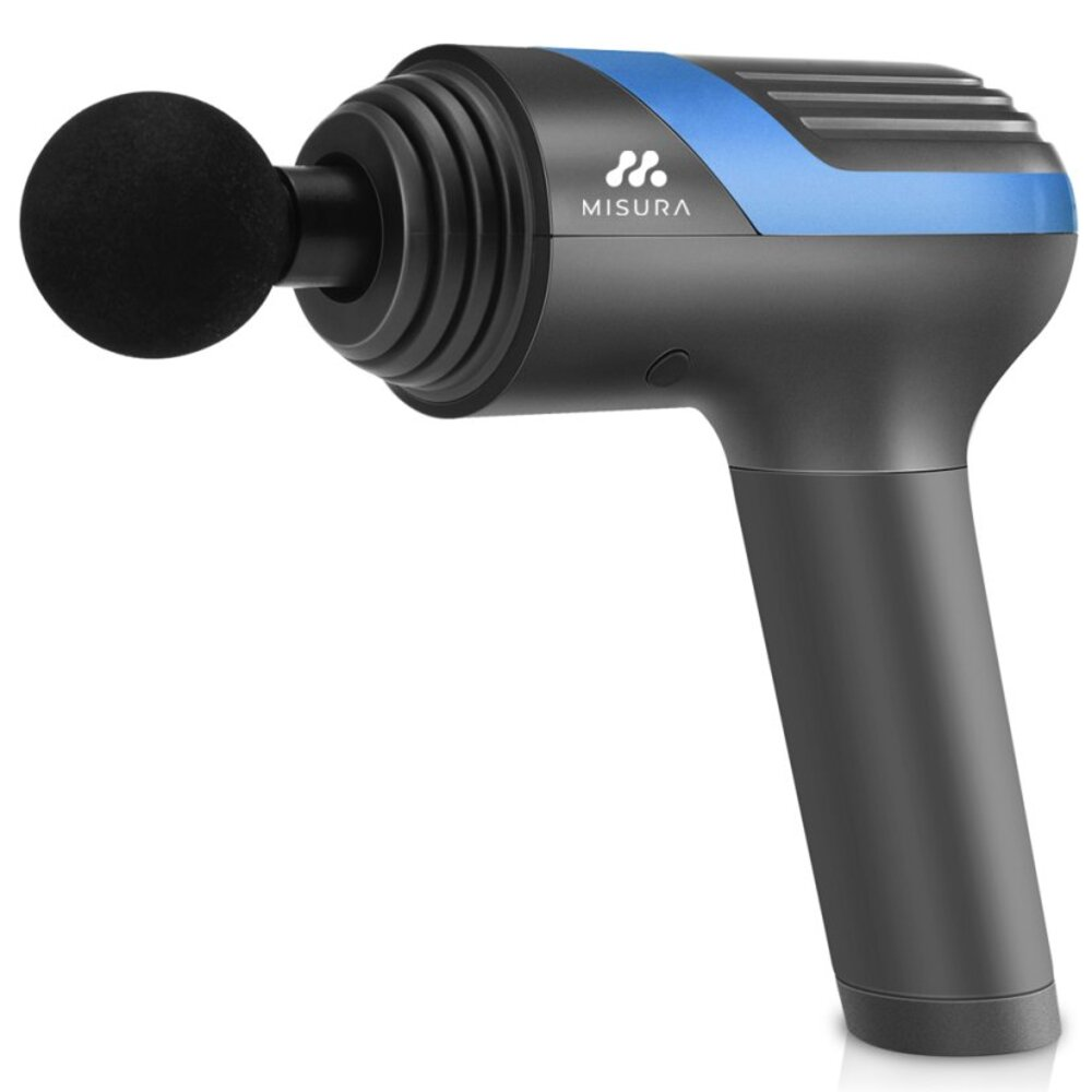 Szary i czarny pistolet do masażu z niebieskim paskiem i czarnym kulkowym mocowaniem. Widoczna nazwa marki 'MISURA'.