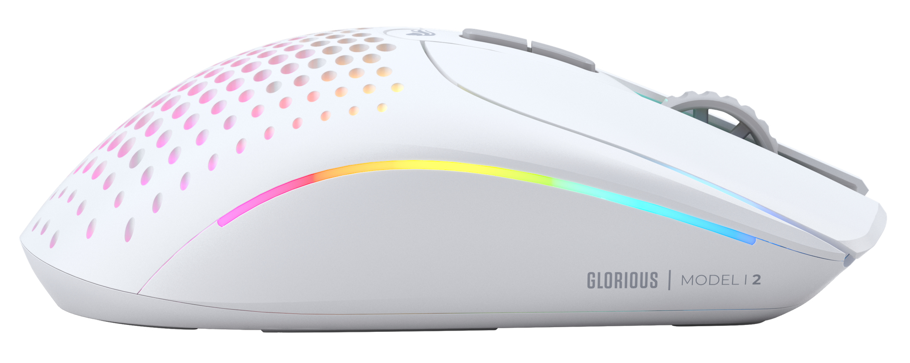 Un mouse da gioco bianco con luci RGB. Ha un design a nido d'ape ed è visibile il marchio 'Glorious'.