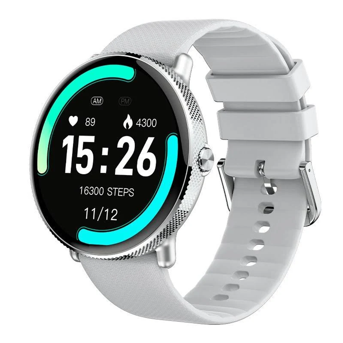 Uno smartwatch bianco mostra l'ora 15:26, 16300 passi e la data 11/12. Ha un cinturino bianco e una cassa argentata.
