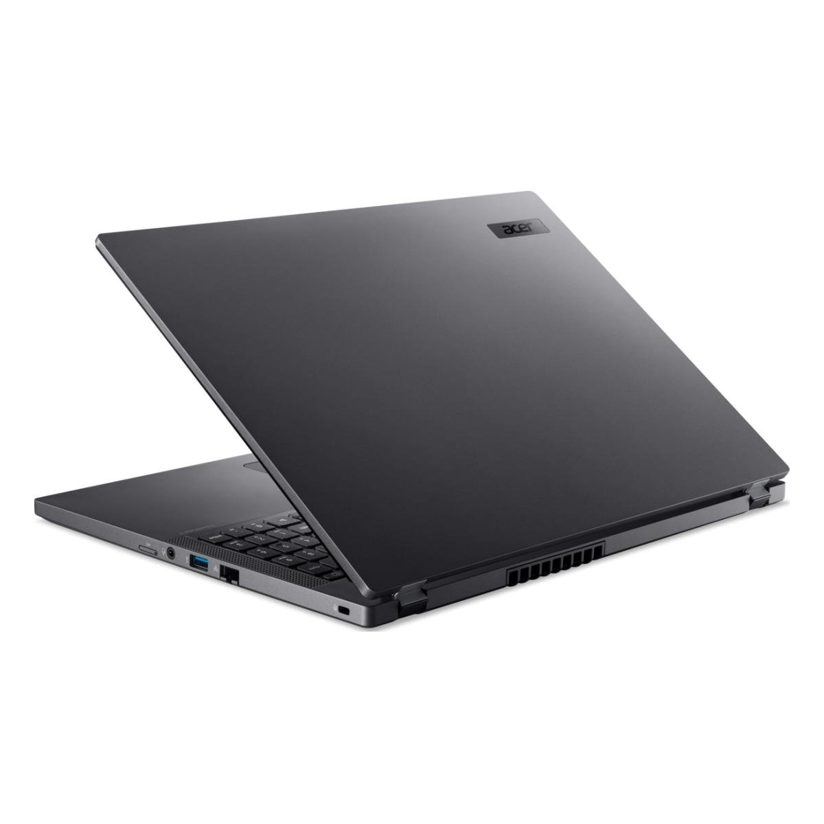 Ein dunkelgrauer Acer-Laptop ist leicht geöffnet und zeigt die Tastatur und die Oberseite. Das Acer-Logo ist oben sichtbar.