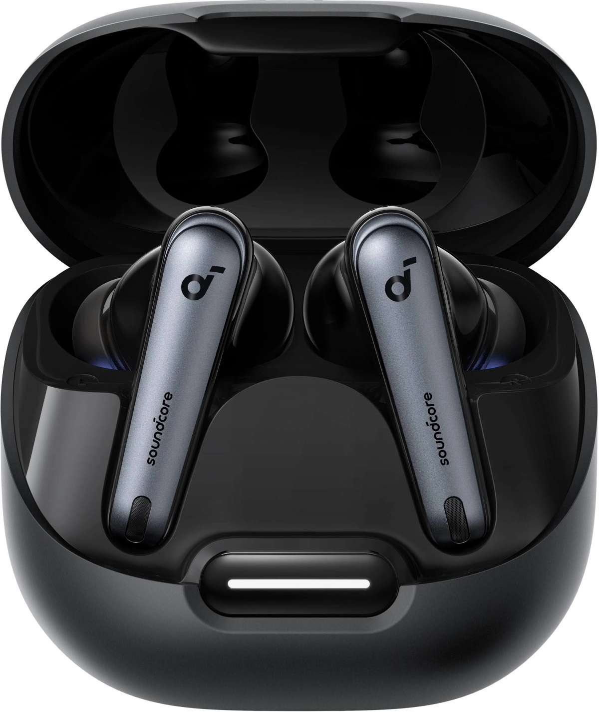 Auricolari Soundcore neri in un astuccio di ricarica nero. Gli auricolari sono grigi con il logo Soundcore e un piccolo microfono.