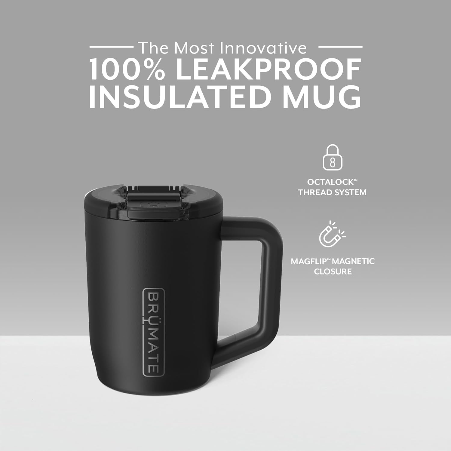 Schwarzer isolierter Becher mit Griff. Text: 100% auslaufsicher, Octalock-Gewindesystem, Magflip-Magnetverschluss. Marke: Brümate.
