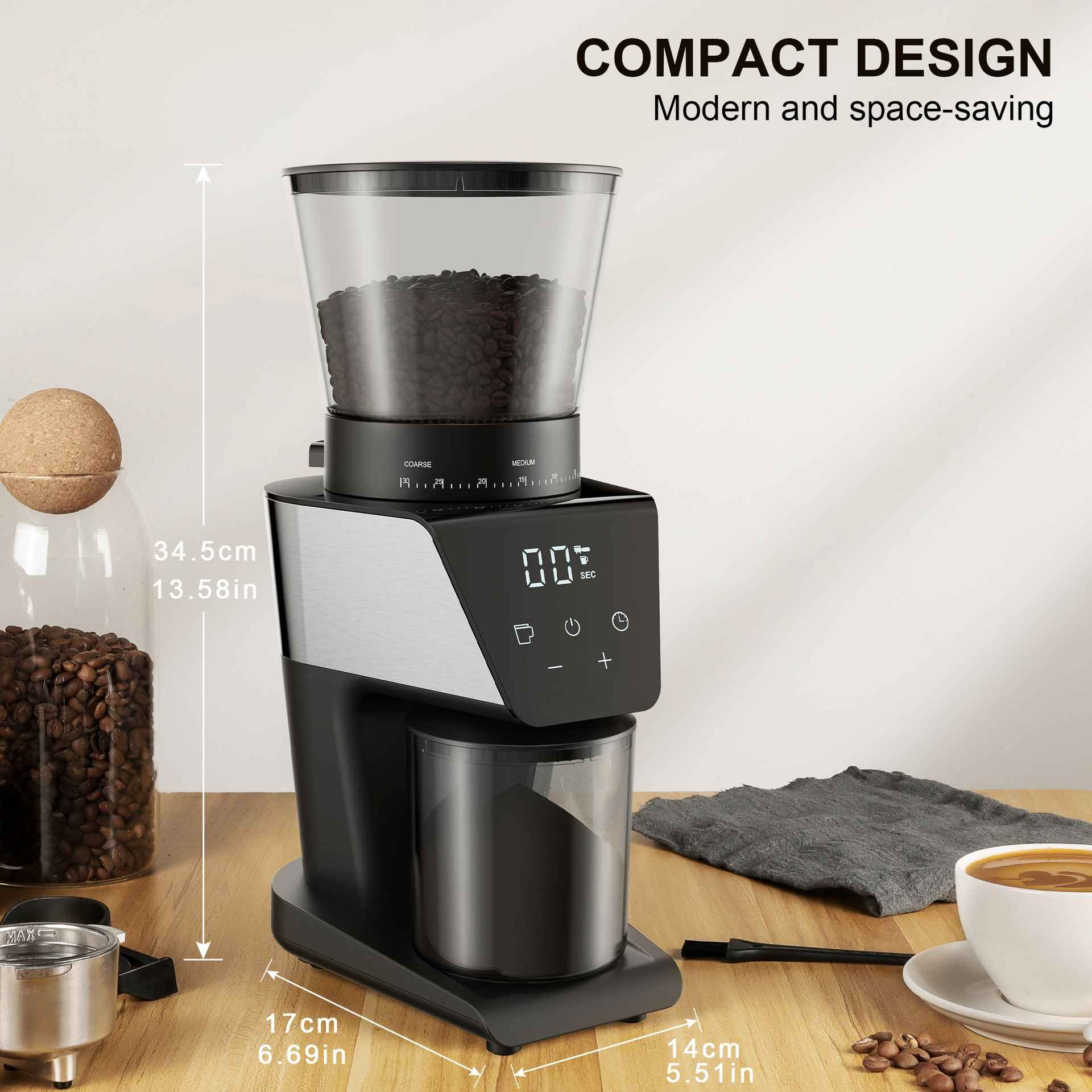 Kaffeemühle mit Bohnen, Digitalanzeige und Tasse. Merkmale: Kompaktes Design, modern und platzsparend.