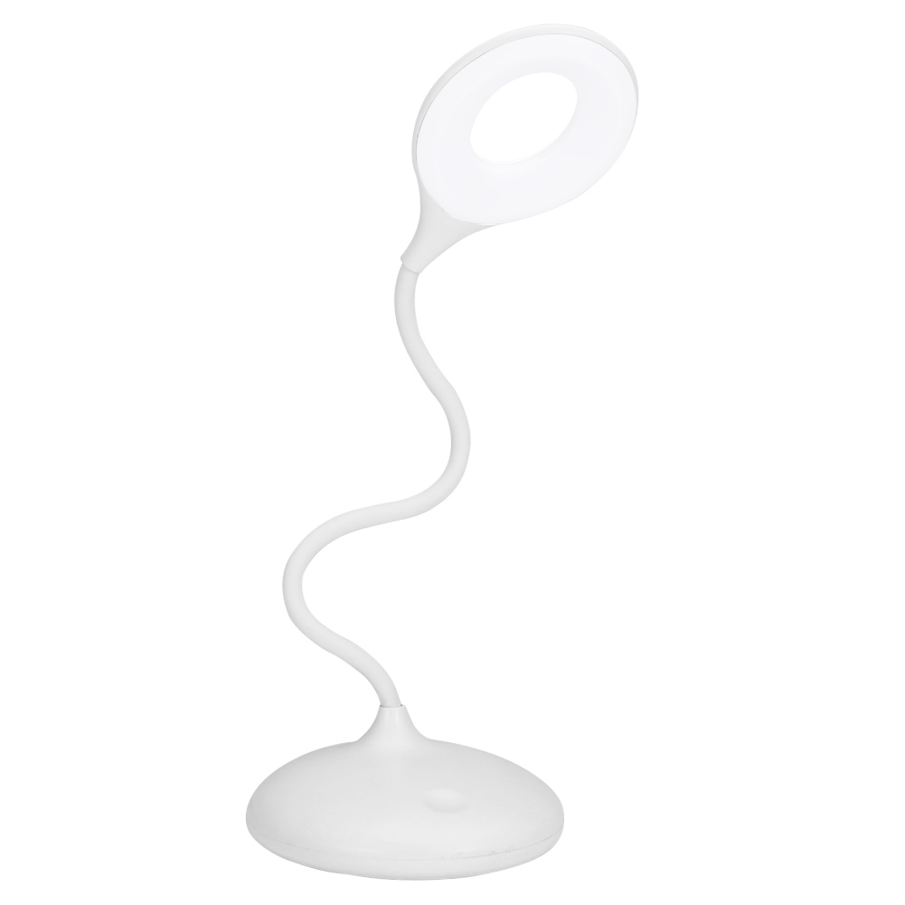 Eine weiße Schreibtischlampe. Sie hat oben ein kreisförmiges Licht, einen flexiblen Hals und einen runden Sockel. Der Hintergrund ist weiß.