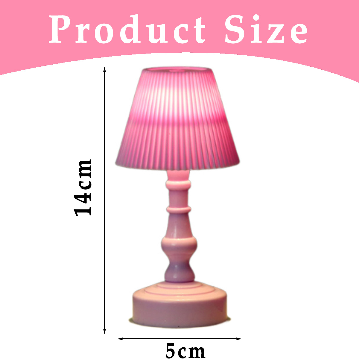 Eine rosa Lampe mit Lampenschirm. Sie ist 14 cm hoch und 5 cm breit. Der Text 'Produktgröße' steht darüber.