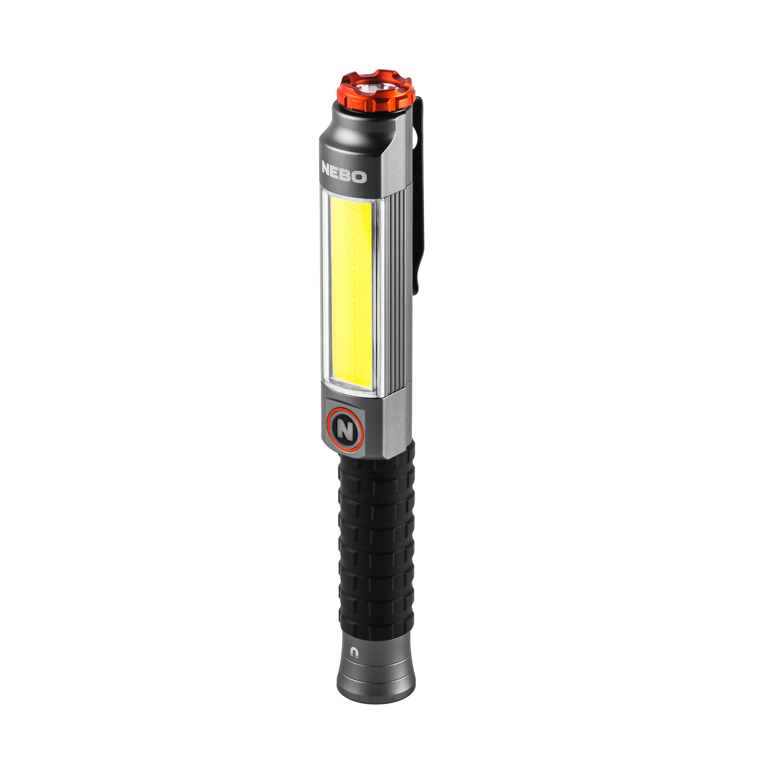 Eine NEBO-Taschenlampe auf schwarzem Hintergrund. Sie hat einen silbernen Körper, einen schwarzen Griff und einen orangefarbenen Akzent.