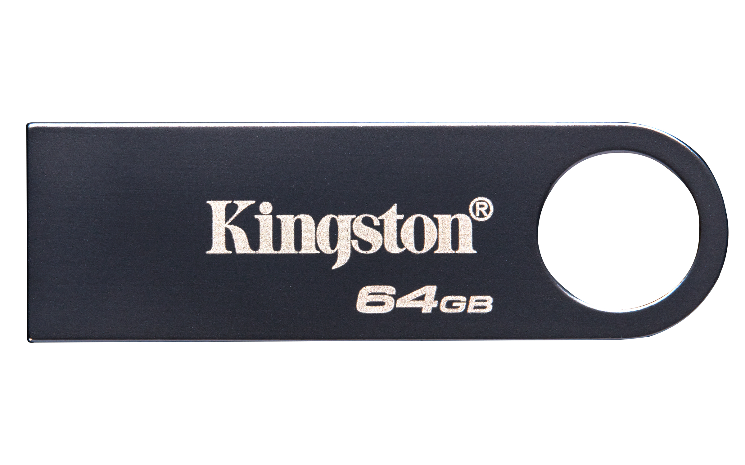 Czarny pendrive Kingston 64GB. Nazwa marki i pojemność są wydrukowane na biało. Ma otwór do mocowania.