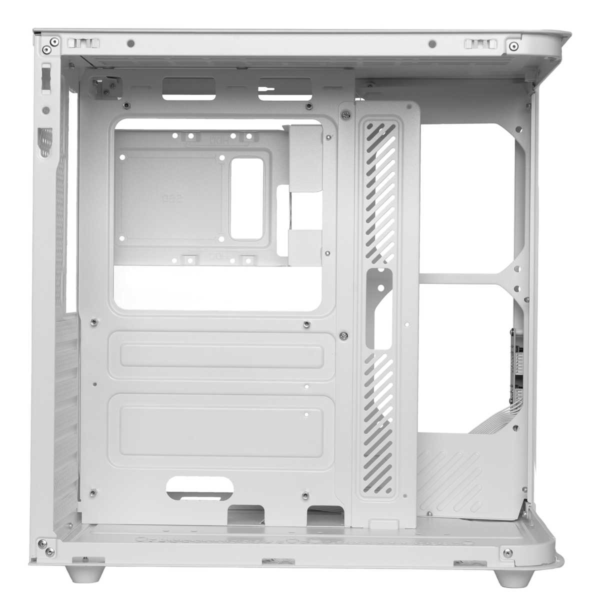 Interior de una caja de ordenador blanca, con varios compartimentos y puntos de montaje. La caja está vacía, con un diseño limpio y abierto.