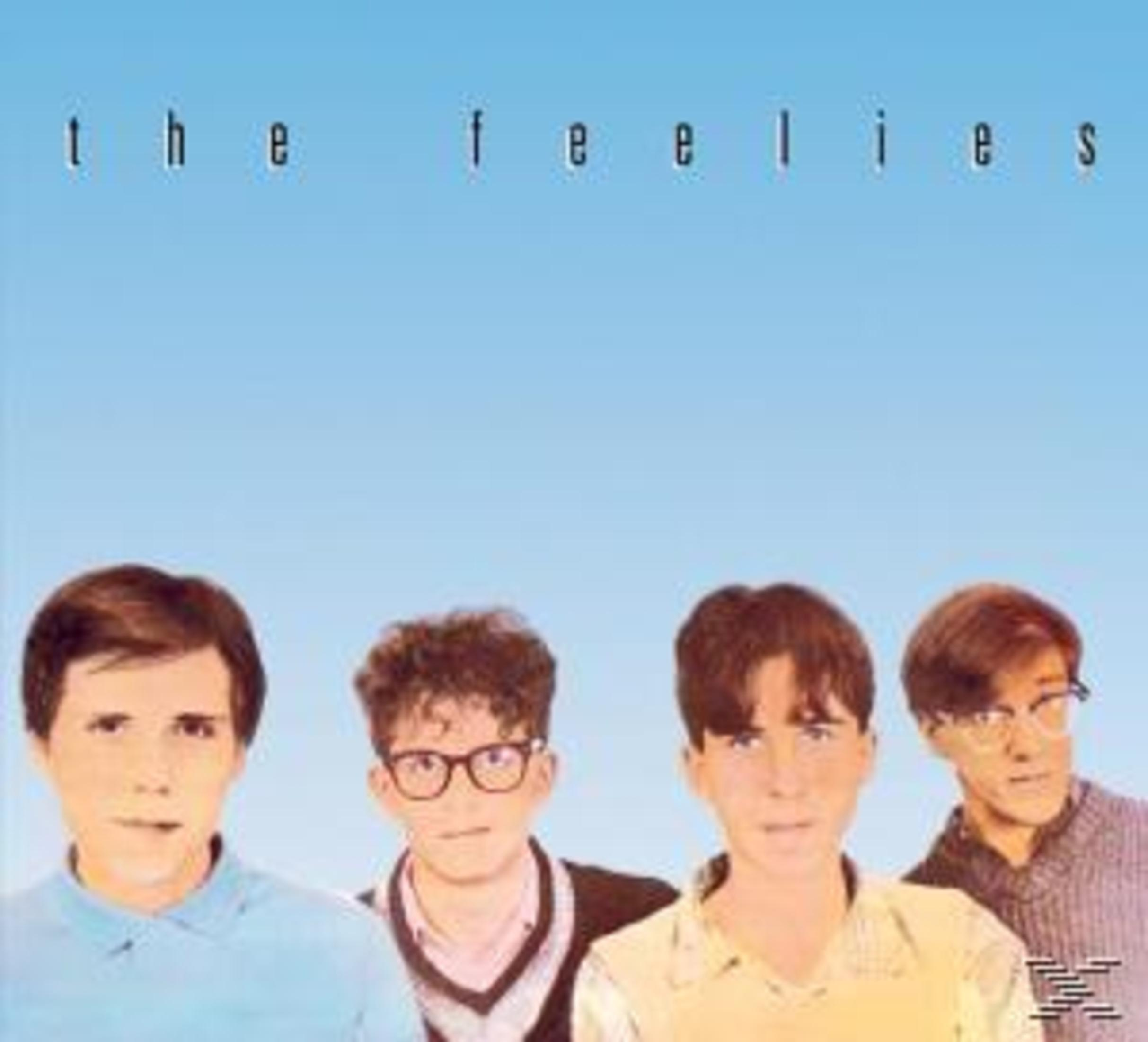 Albumcover mit der Band The Feelies. Vier Männer blicken vorwärts gegen einen blauen Himmel. Der Name der Band steht oben.