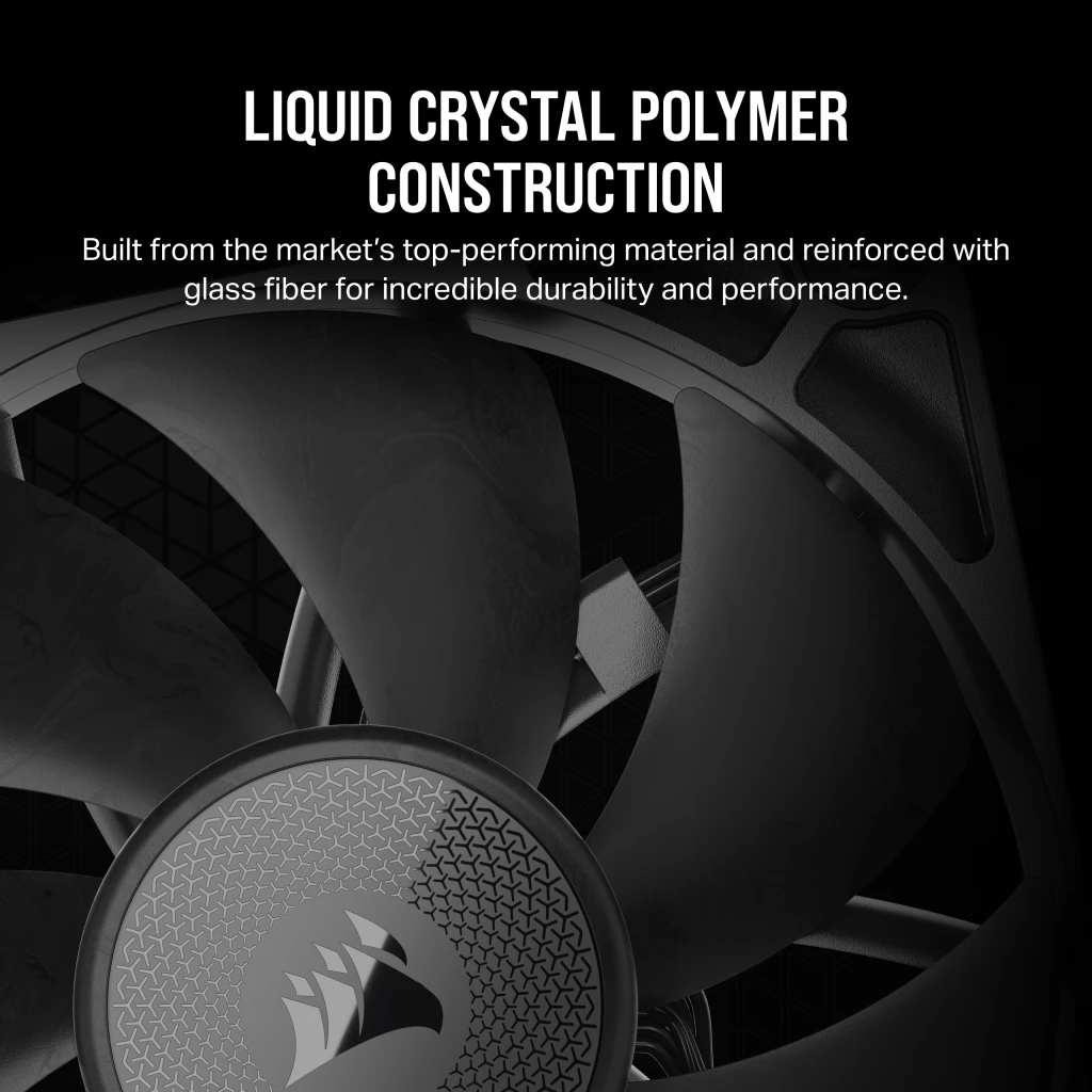 Primer plano de un ventilador negro con aspas curvas. El centro tiene un logotipo. El texto dice 'Liquid Crystal Polymer Construction'.