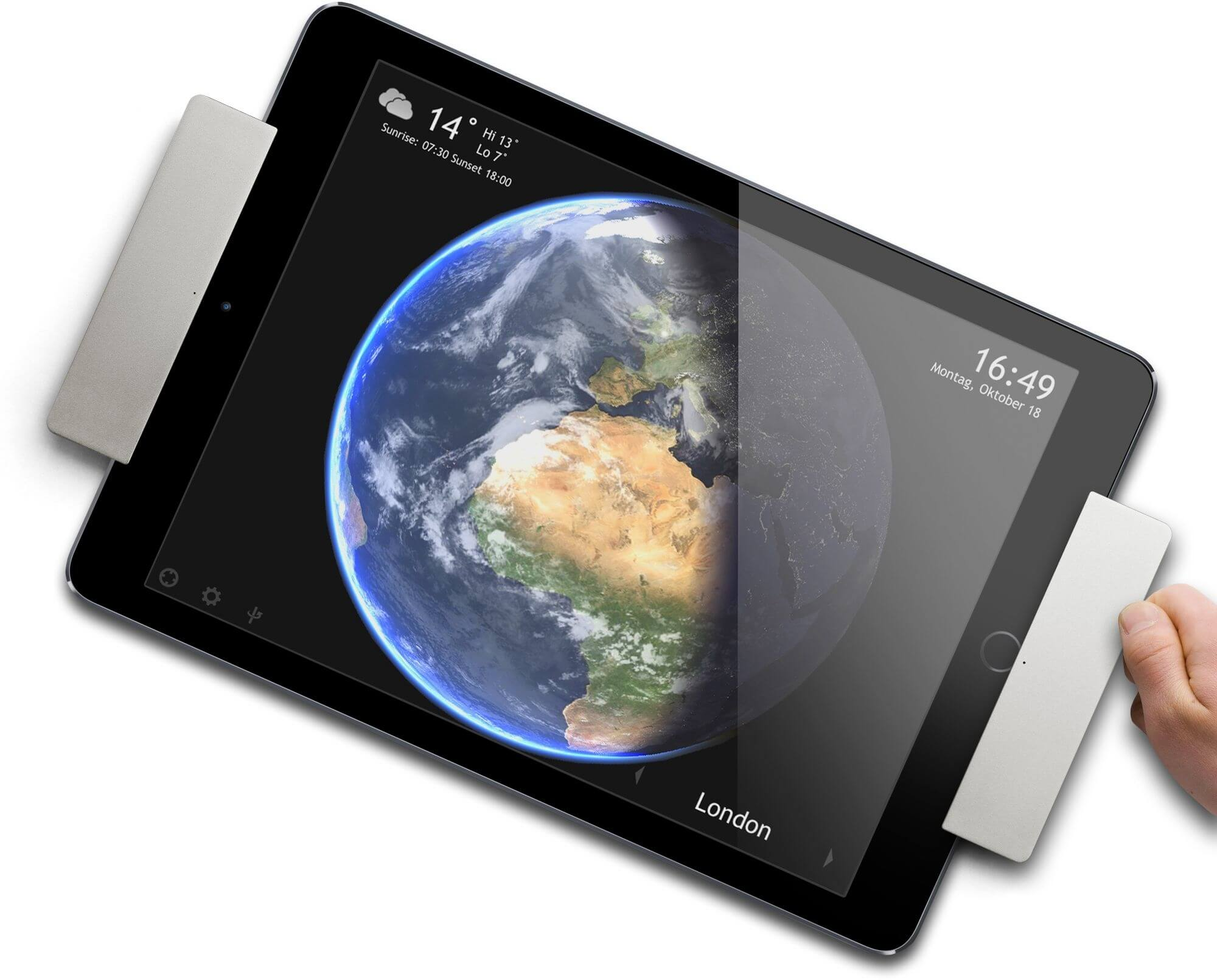 Tablet mit Erd-Bildschirm. Graue Seitenaufsätze. Wetterinformationen. Hand hält rechten Aufsatz.