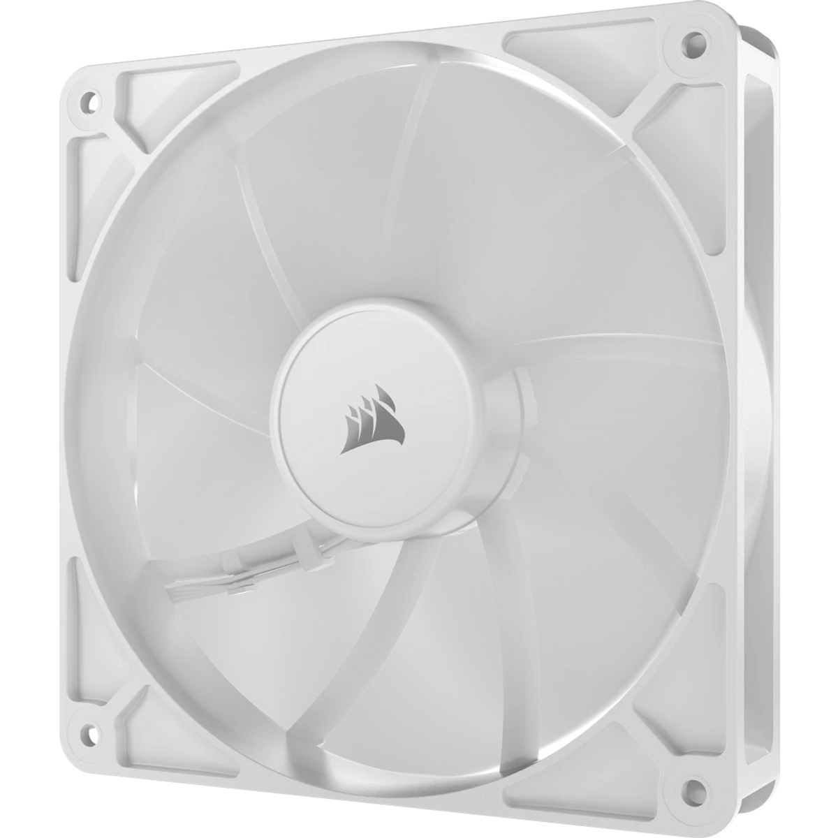Een witte computerventilator met een cirkelvormig ontwerp. Hij heeft bladen, een centrale naaf met een logo en een vierkant frame met montagegaten.