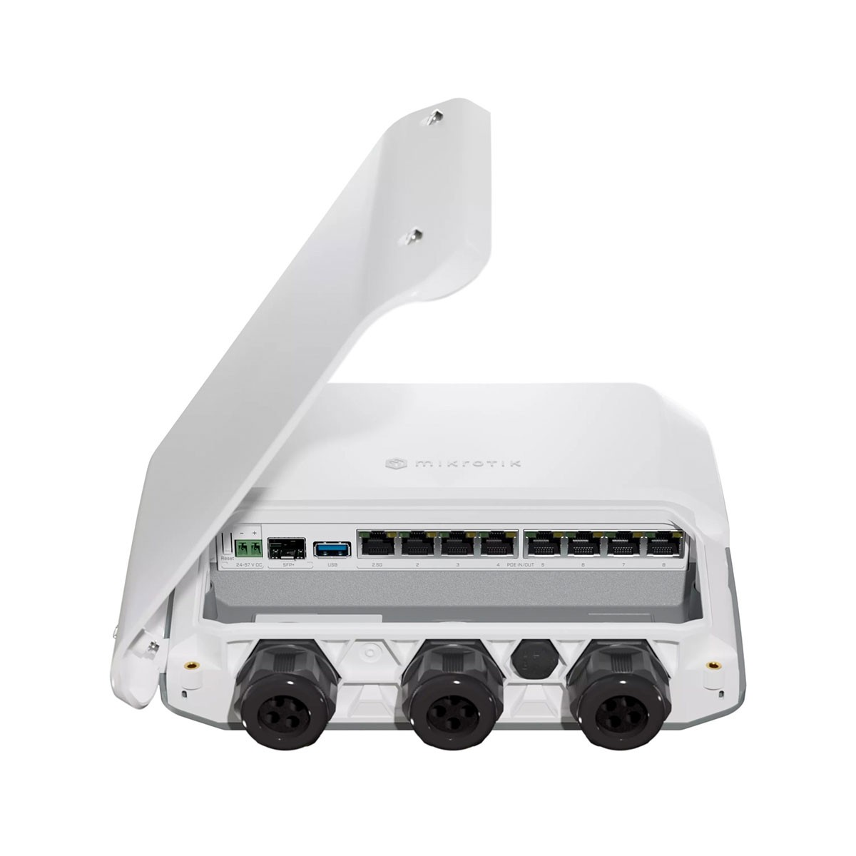 Un dispositivo Mikrotik bianco con coperchio aperto, che rivela porte e connettori. I connettori dei cavi neri sono in basso. Lo sfondo è bianco.