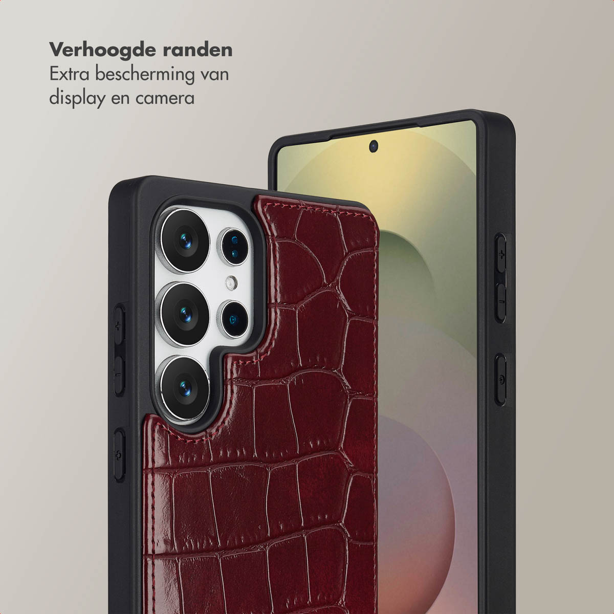 Deux smartphones côte à côte. Un avec un étui rouge texturé, l'autre noir. Le texte en haut dit : 'Bords surélevés'.