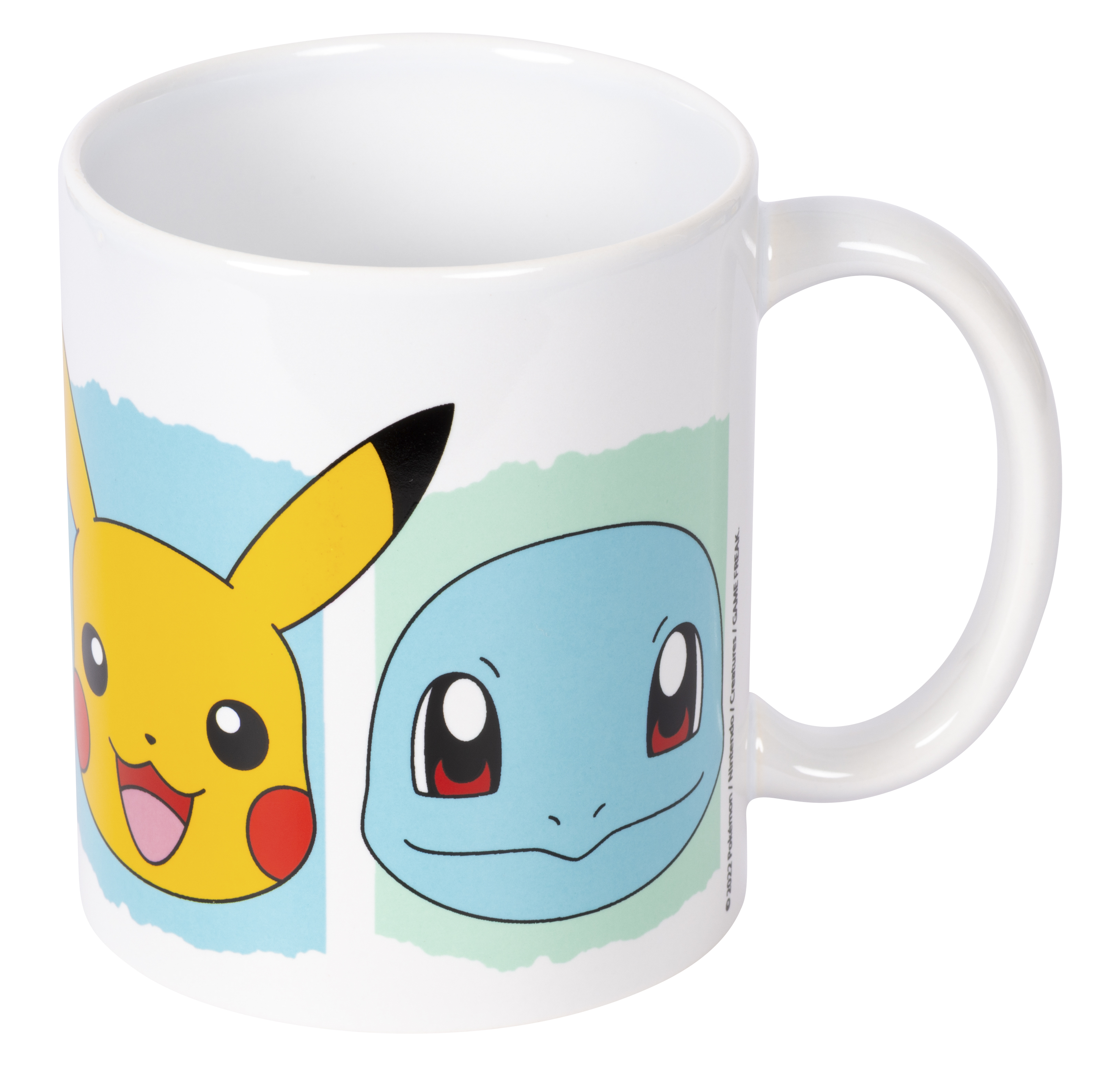 Taza blanca con diseños de Pikachu y Squirtle. Fondos amarillos, azules y verde claro. Asa blanca.