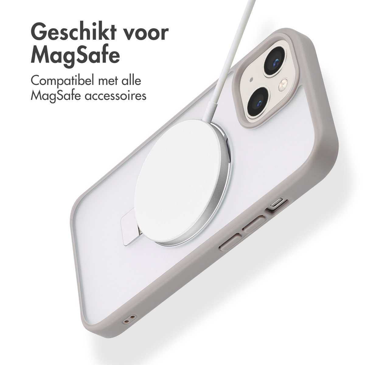 Een iPhone in een grijze hoes met een witte MagSafe-lader. Tekst in het Nederlands: Geschikt voor MagSafe.