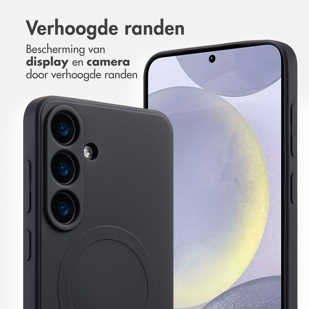 Een close-up van een zwarte telefoonhoes en een telefoon. De hoes heeft verhoogde randen om het scherm en de camera te beschermen.