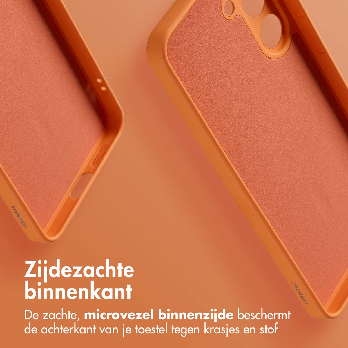 Oranje telefooncase secties. Zachte microvezel binnenkant beschermt tegen krassen en stof. Imoshion logo zichtbaar.