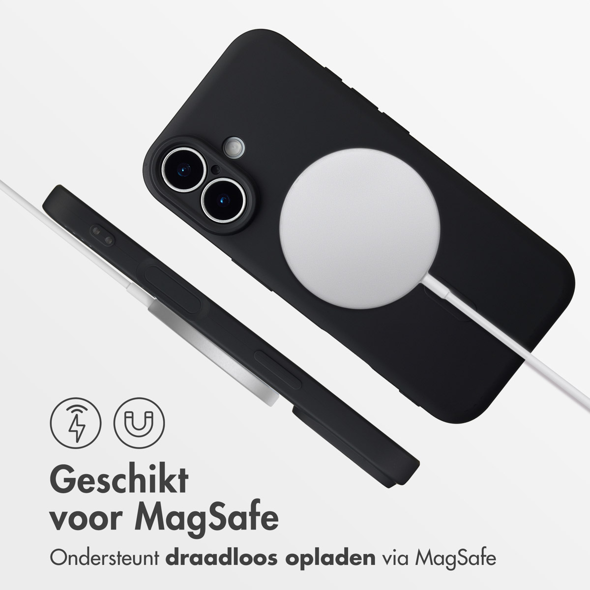 Coque de téléphone noire avec un chargeur MagSafe blanc connecté. Texte : 'Geschikt voor MagSafe', signifiant 'Adapté à MagSafe'.