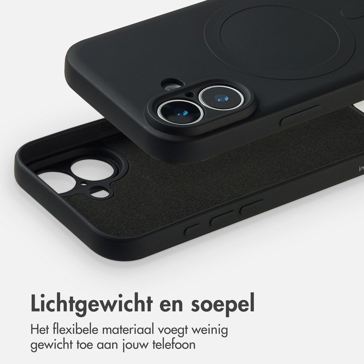 Coque de téléphone noire avec découpes pour appareil photo, partie supérieure détachée. Intérieur texturé. Fond blanc.