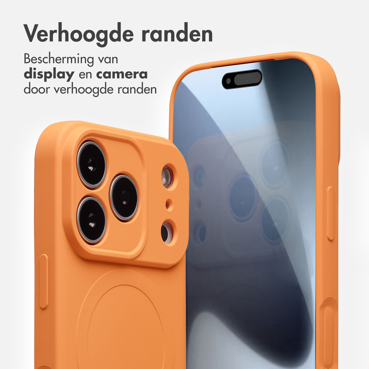 Oranje telefoonhoesje met verhoogde randen. De hoes heeft uitsparingen voor de camera en het scherm, ter bescherming van de telefoon.