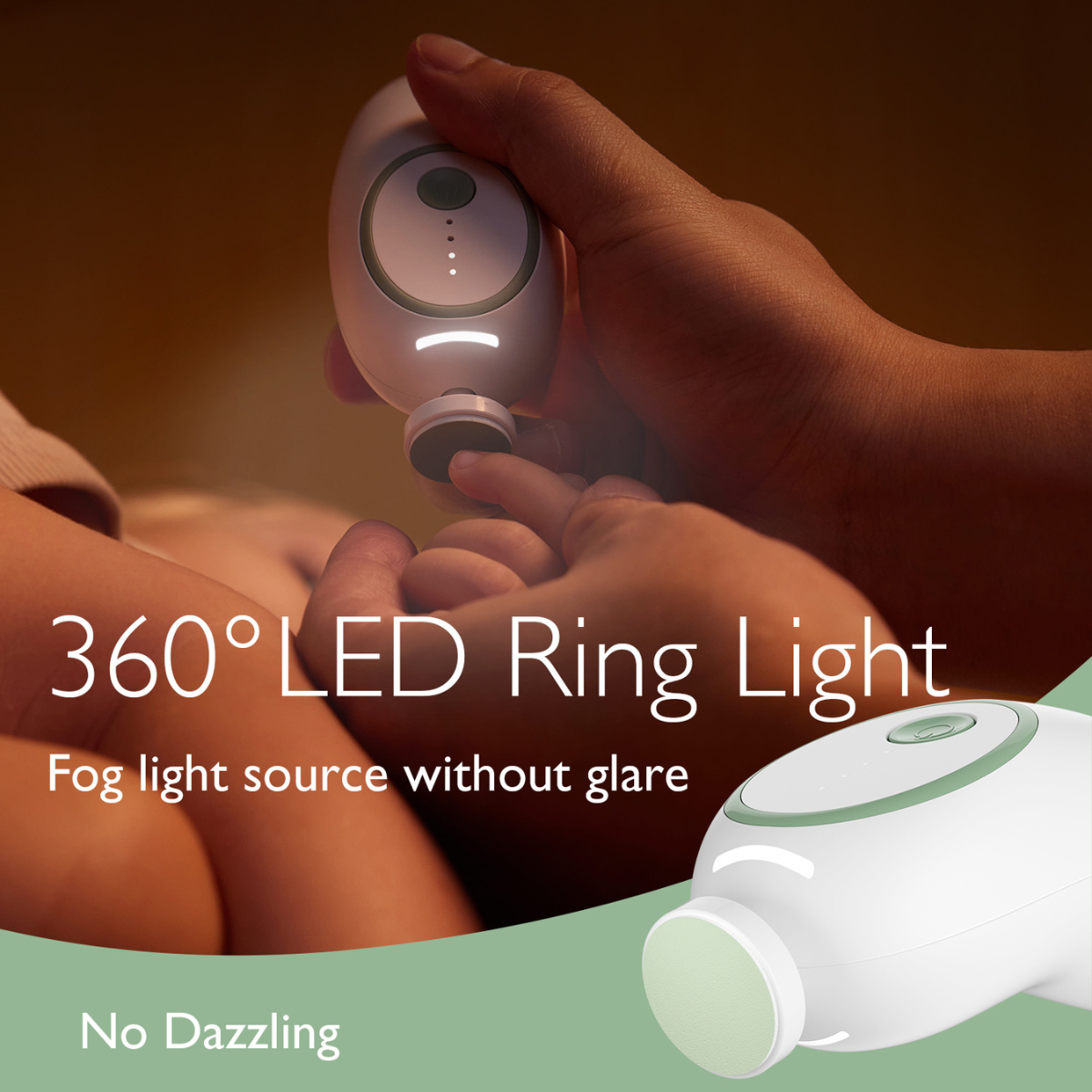 Une main tient un coupe-ongles blanc avec une lumière annulaire LED à 360°. L'appareil est utilisé sur le doigt d'un bébé. Texte: 'Sans éblouissement'.