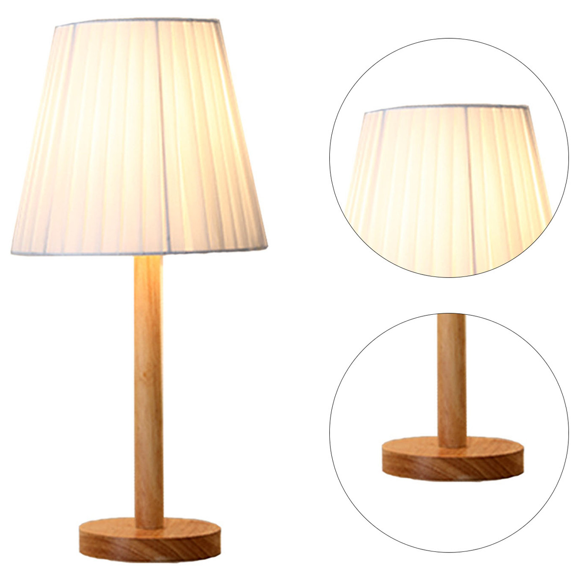 Eine Tischlampe mit Holzfuß und -stiel, gekrönt von einem weißen, plissierten Lampenschirm. Details in kreisförmigen Einsätzen.