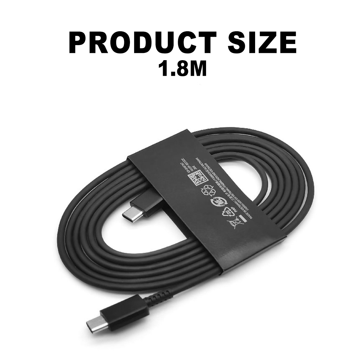 Ein schwarzes USB-C-Kabel, aufgerollt, mit Etikett. Text oben: 'PRODUCT SIZE 1.8M'.