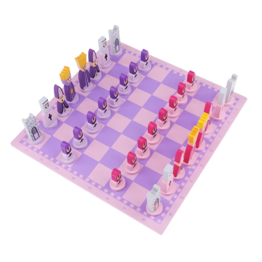 Ein Schachbrett mit lila und rosa Quadraten. Schachfiguren sind farbenfrohe Figuren von Burgen, Bischöfen und Bauern.