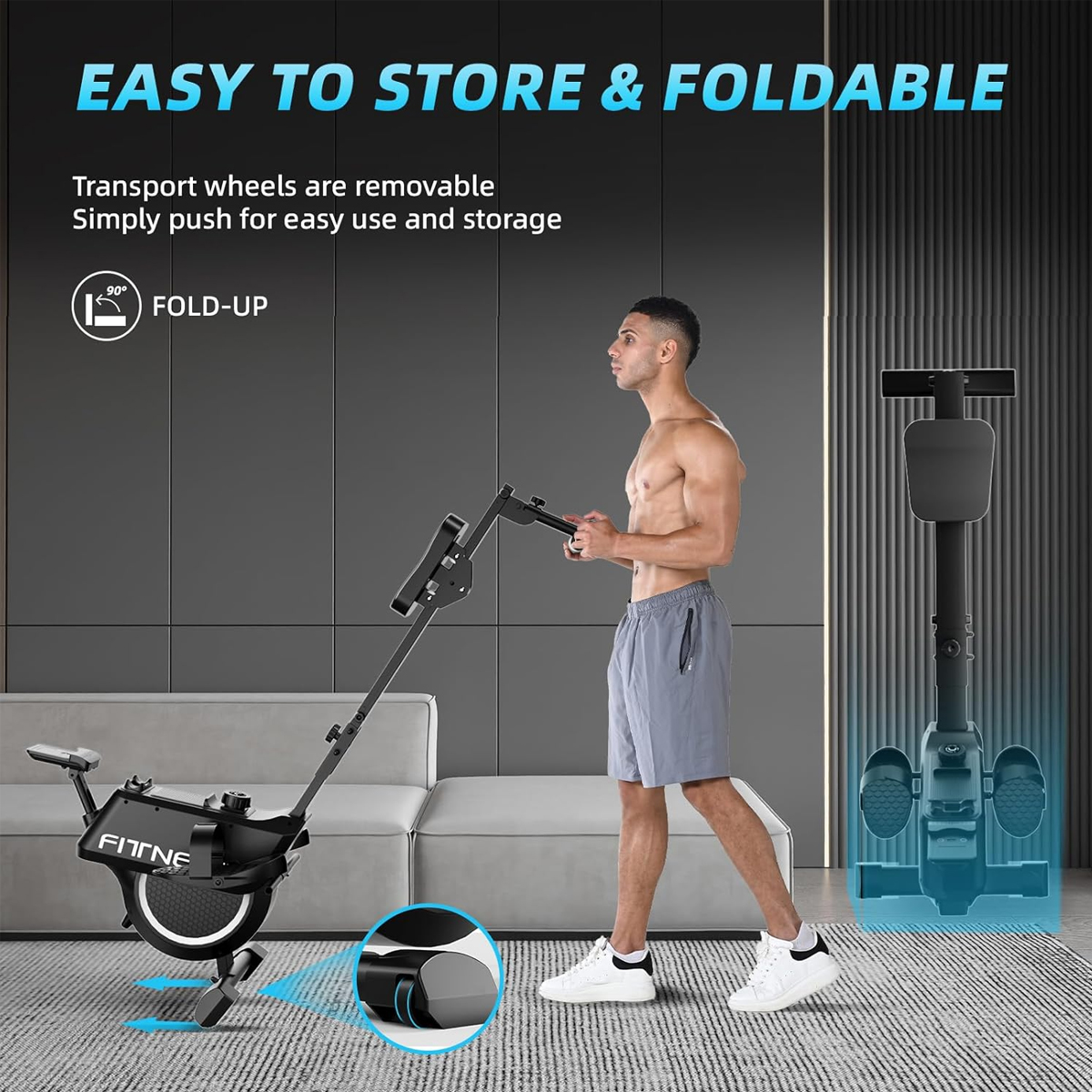 Mężczyzna w szortach demonstruje składanie urządzenia do ćwiczeń. Tekst mówi, że jest łatwe do przechowywania. W tle sofa i dywan.