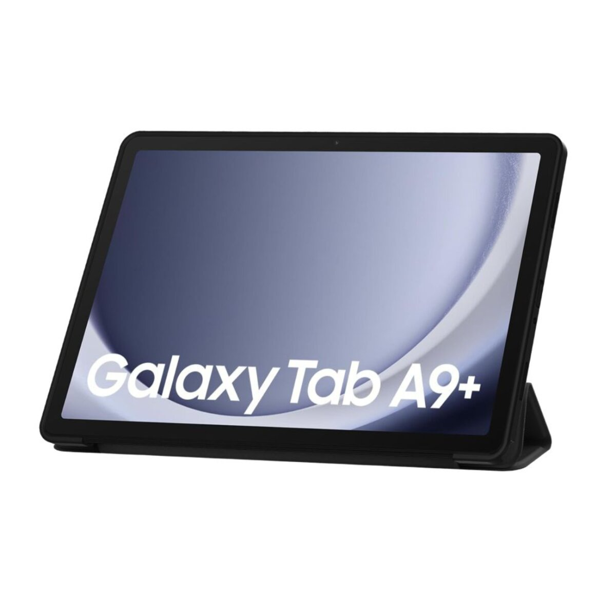 Une tablette Samsung Galaxy Tab A9+ dans un étui noir, légèrement inclinée, affichant le nom de la tablette sur un fond clair.