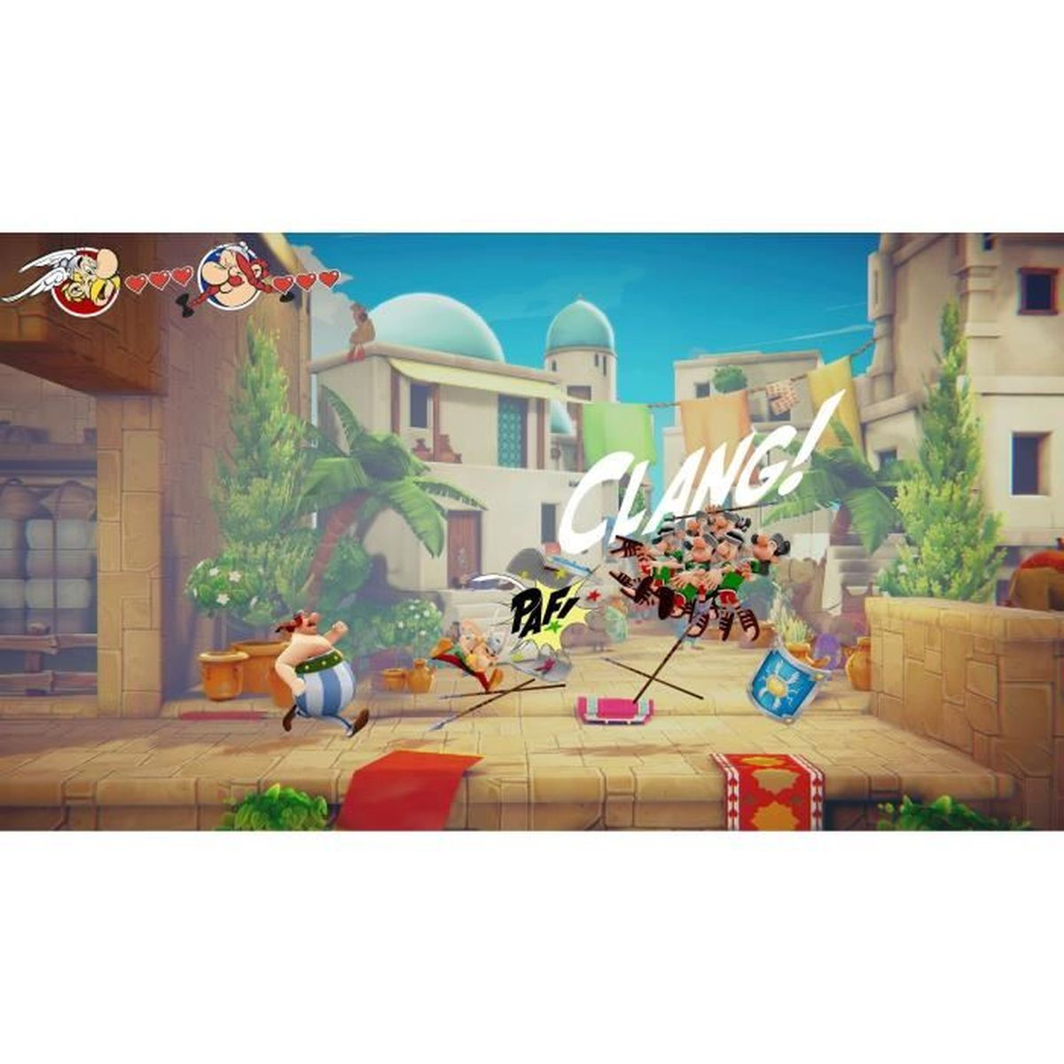 Animowana scena gry. Asterix walczy z wrogami z dymkami tekstowymi 'Clang!' i 'Paf!'. Budynki i flagi w tle.