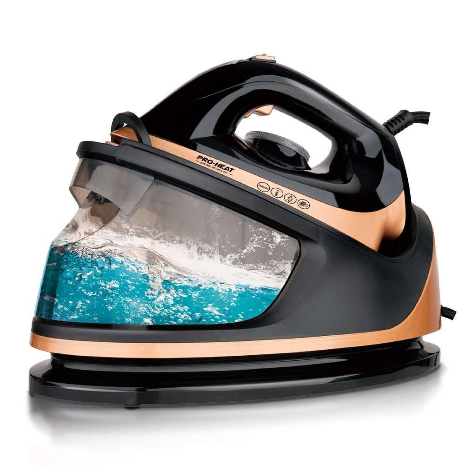 Schwarzes und kupferfarbenes Dampfbügeleisen mit Wasserbehälter, gefüllt mit blauem Wasser. Es ist ein modernes Design mit Griff.