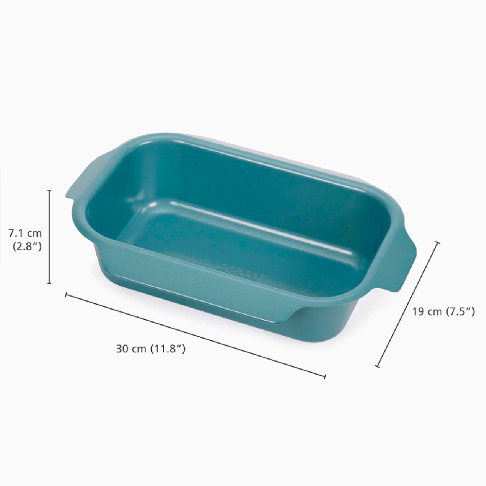 Eine teal rechteckige Backform mit den angegebenen Maßen: 30 cm, 19 cm und 7,1 cm. Isoliert auf weißem Hintergrund.