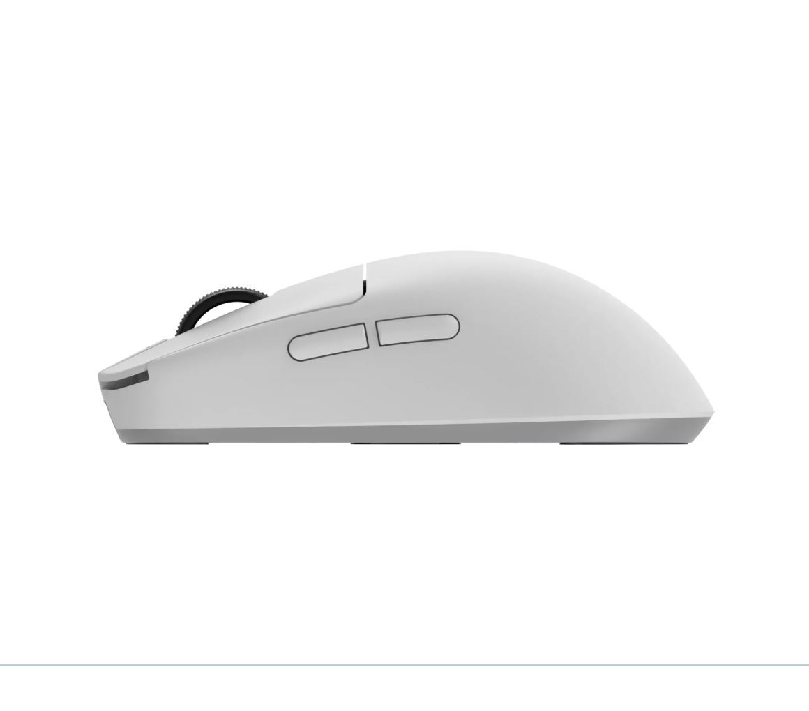 Een witte computermuis. Het heeft een scrollwiel, twee zijknoppen en een strak, ergonomisch ontwerp. De achtergrond is wit.