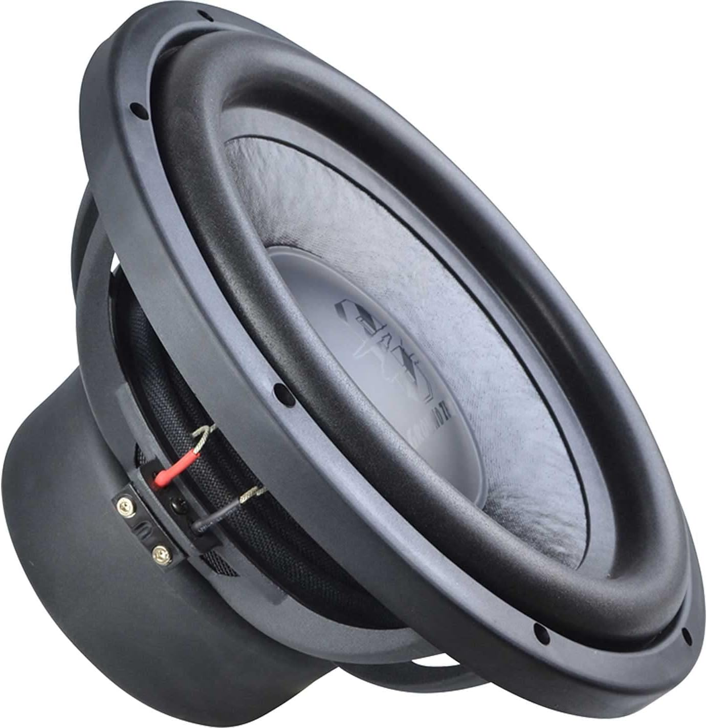 Ein schwarzer Subwoofer mit großem Lautsprecherkegel ist zum Betrachter hin abgewinkelt. Der Lautsprecher hat eine Gummisicke und einen Metallrahmen.