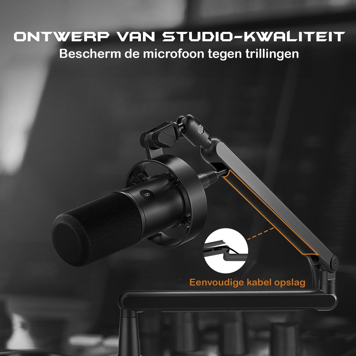 Microphone de studio noir sur bras réglable. Texte néerlandais mentionne qualité studio et protection vibrations.