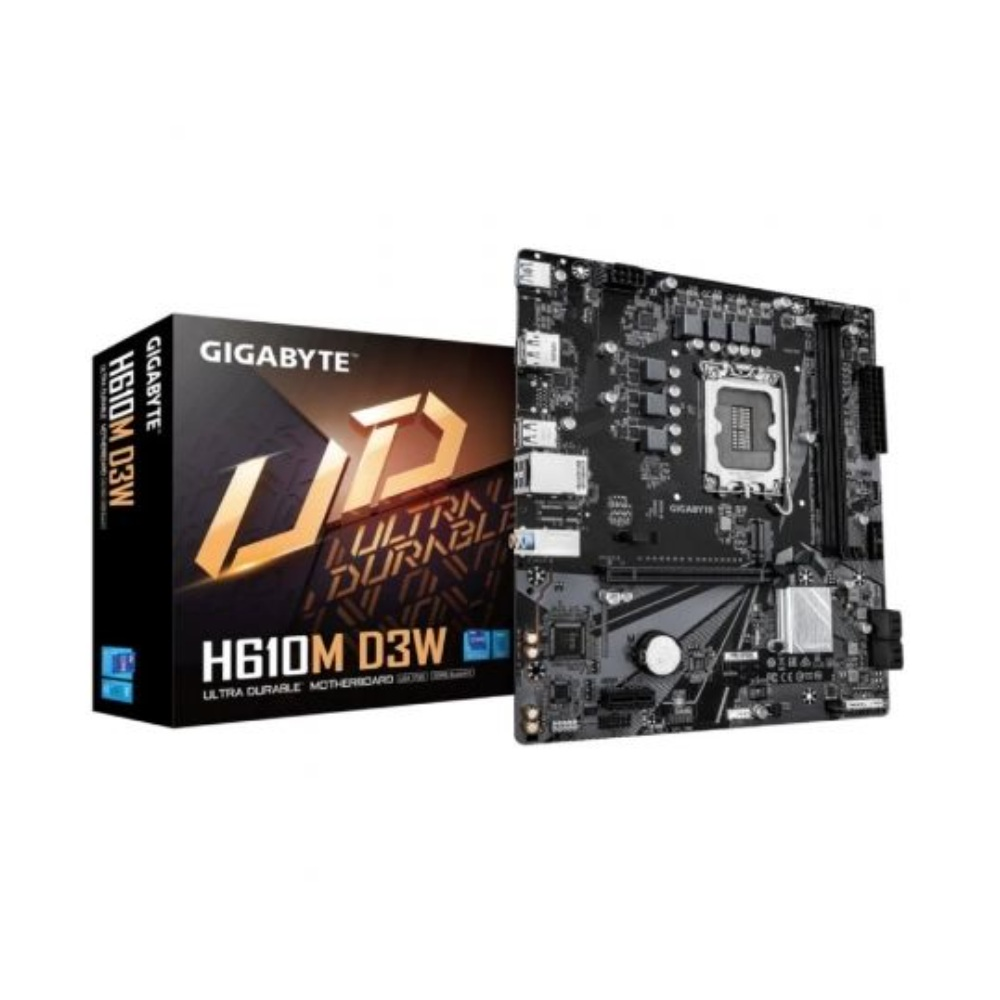 Una scheda madre Gigabyte H610M D3W e la sua scatola sono su una superficie bianca. La scatola ha un logo 'UD' dorato. La scheda è nera.