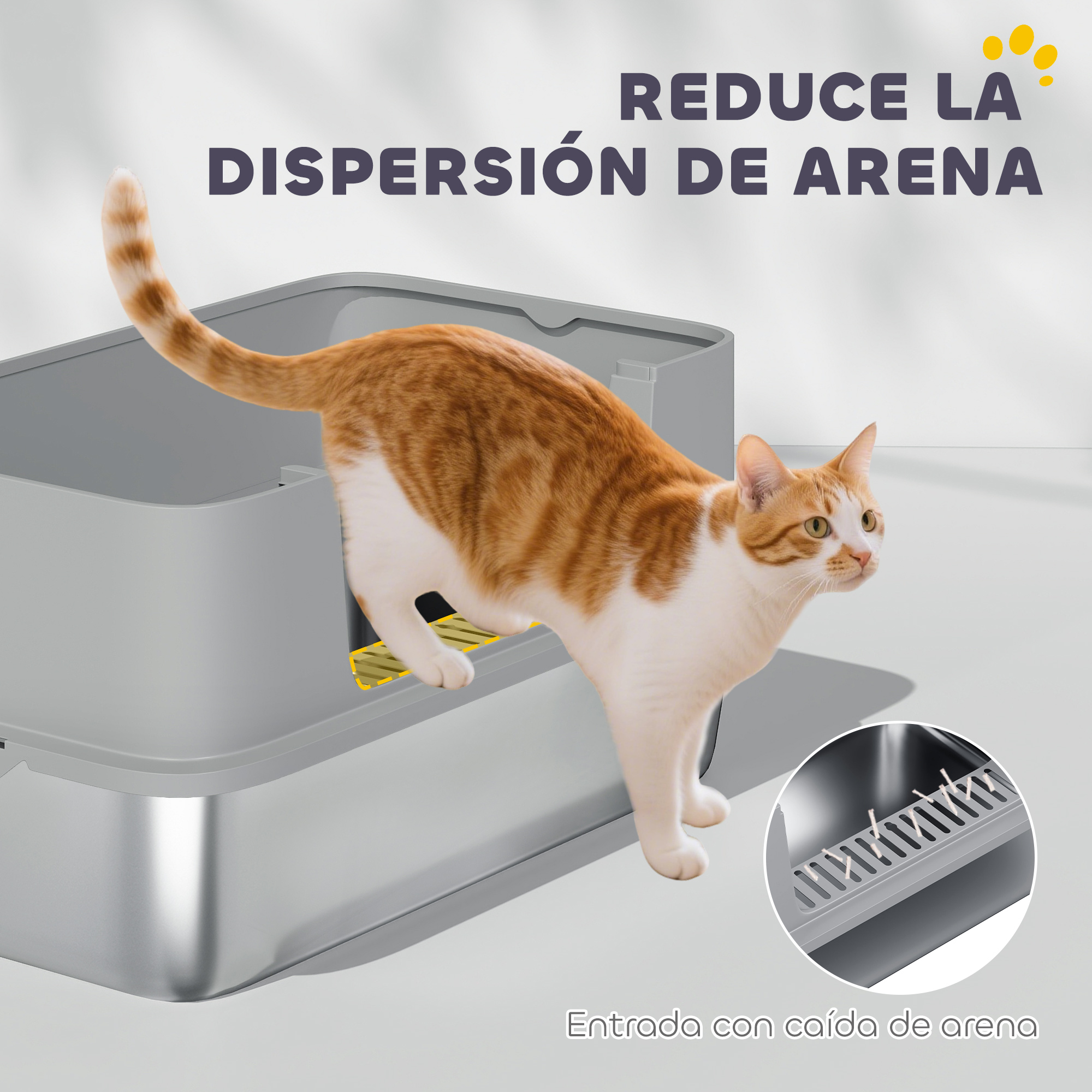 Un gato entra en una caja de arena gris. La caja tiene un sistema integrado para atrapar arena. El texto dice 'Reduce la dispersión de arena'.