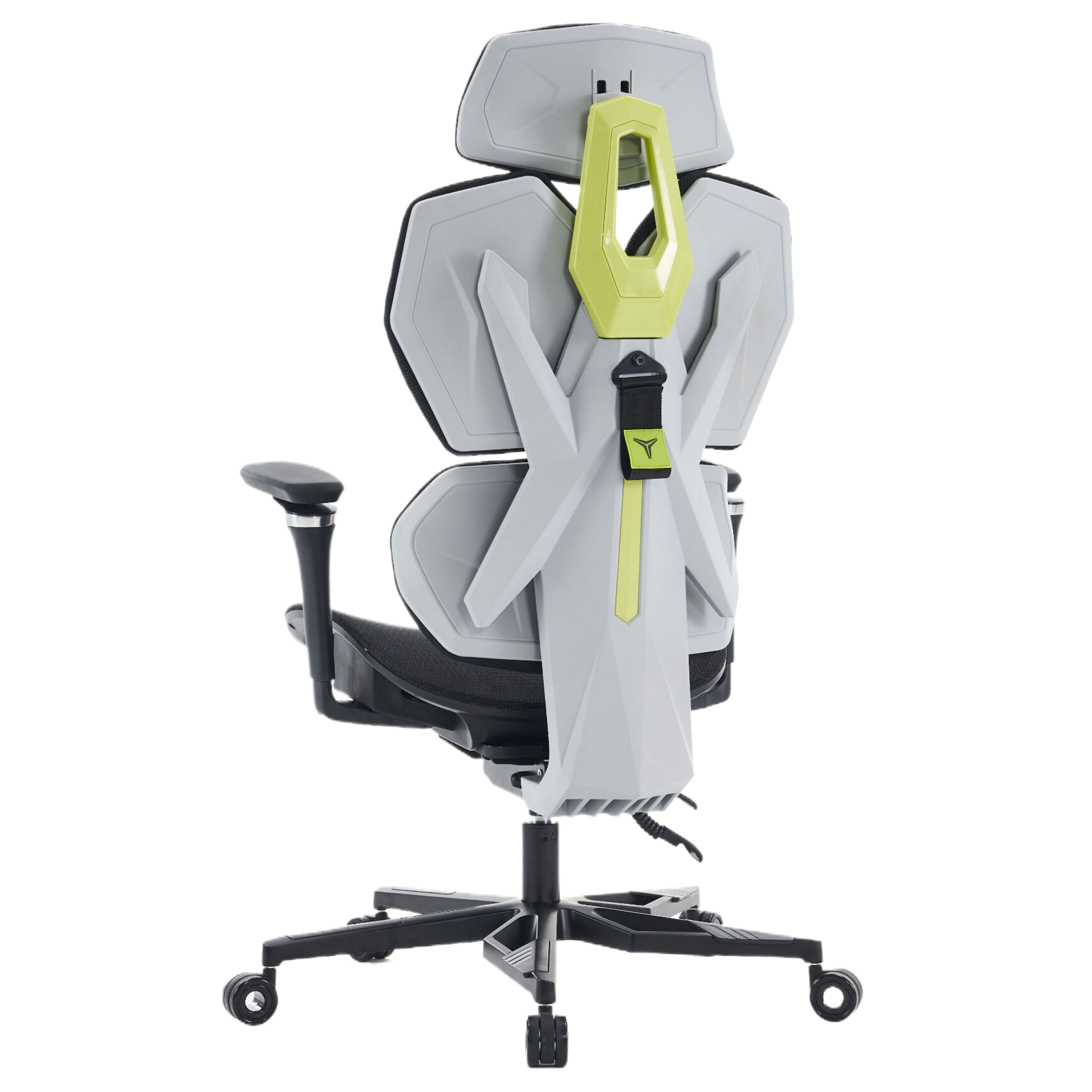 Silla gaming, gris y negro. El respaldo tiene un acento verde neón. La silla está sobre ruedas. Fondo blanco.