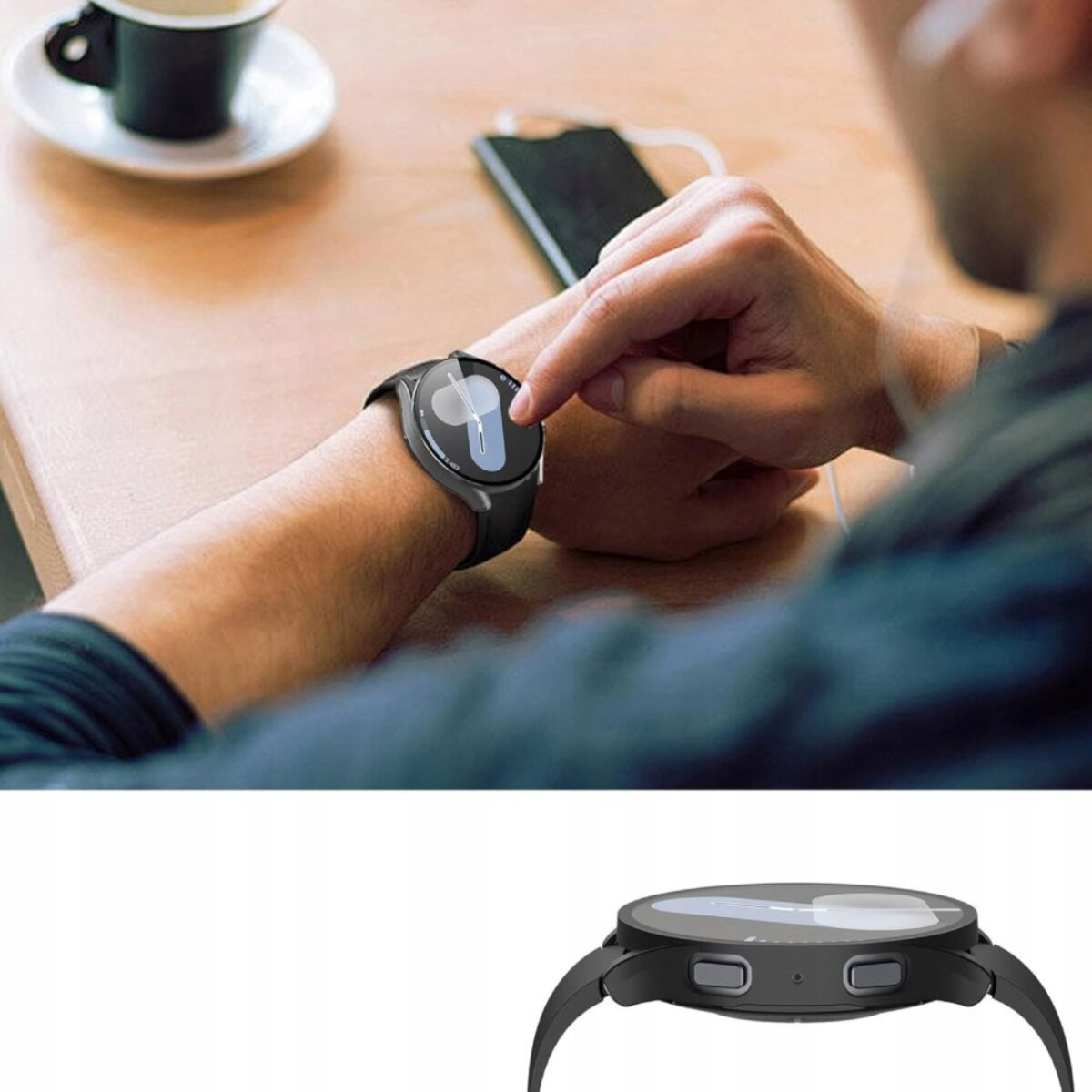 Una persona sta usando uno smartwatch. L'orologio ha un cinturino nero e un quadrante rotondo. Una tazza di caffè e un telefono sono sul tavolo.