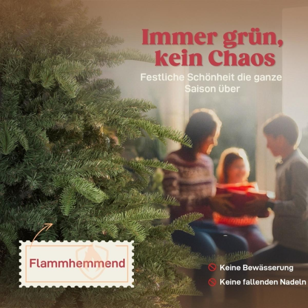 Ein grüner Weihnachtsbaum mit einer Familie im Hintergrund. Text: Immer grün, kein Chaos. Keine Bewässerung, keine fallenden Nadeln.
