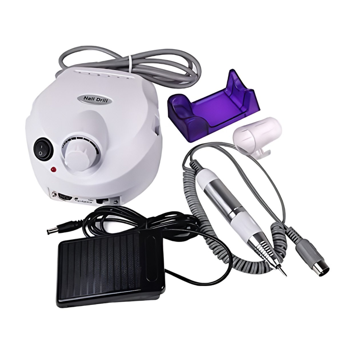 Una máquina de taladro de uñas blanca con accesorios como un pedal, un mango y un soporte morado, todo sobre un fondo blanco.