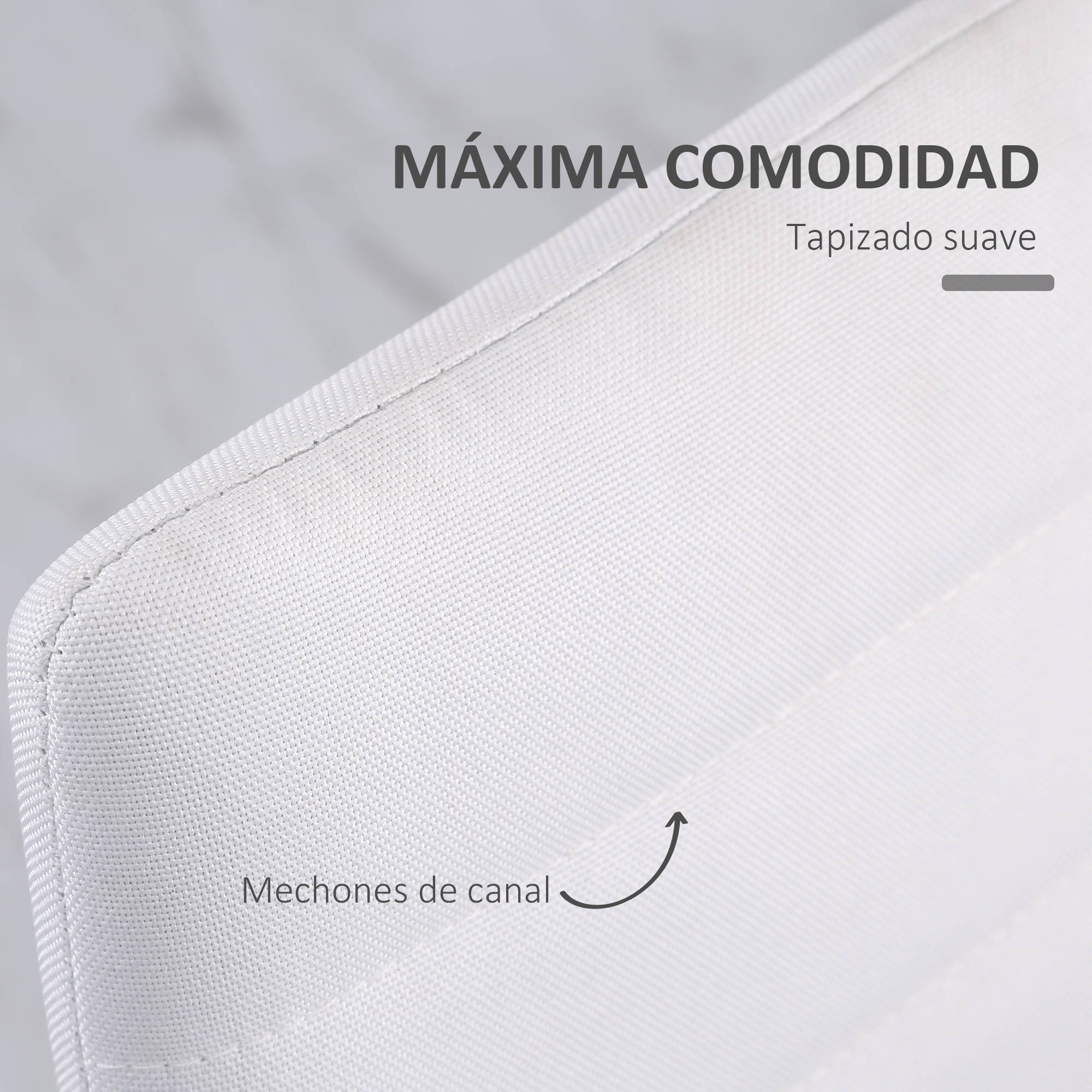 Primer plano de tela blanca. Texto: MÁXIMA COMODIDAD, Tapizado suave y Mecones de canal. Flecha que apunta a la tela.