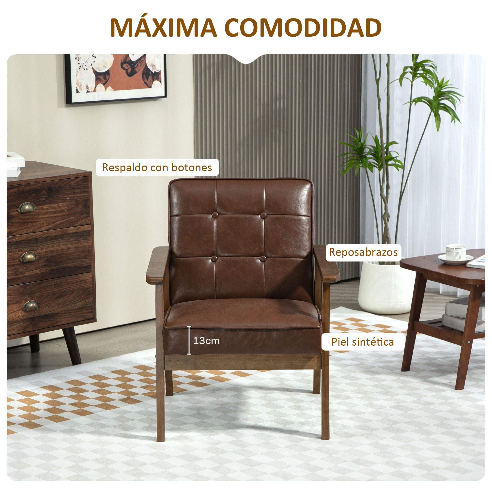 Un sillón de cuero marrón con marco de madera, colocado sobre una alfombra estampada cerca de un mueble y una mesita.